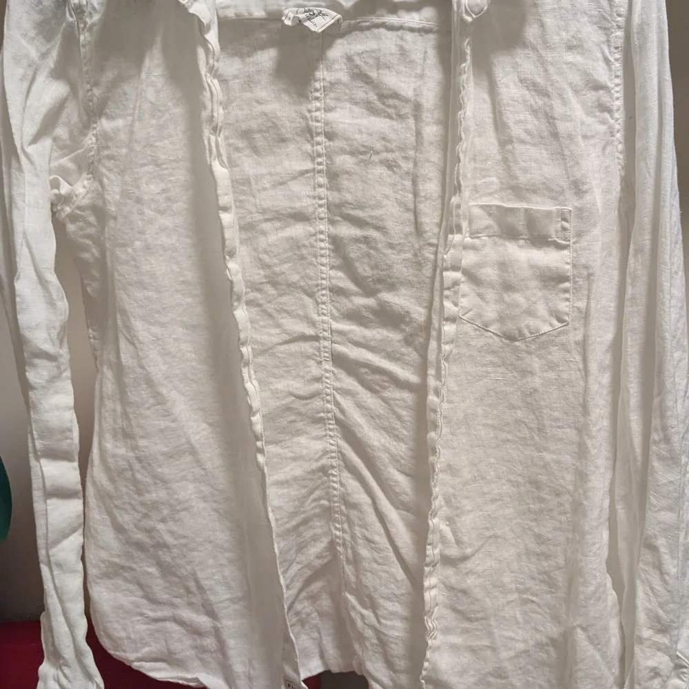 Frank & Eileen White Linen Button Down - Picture 2 of 3